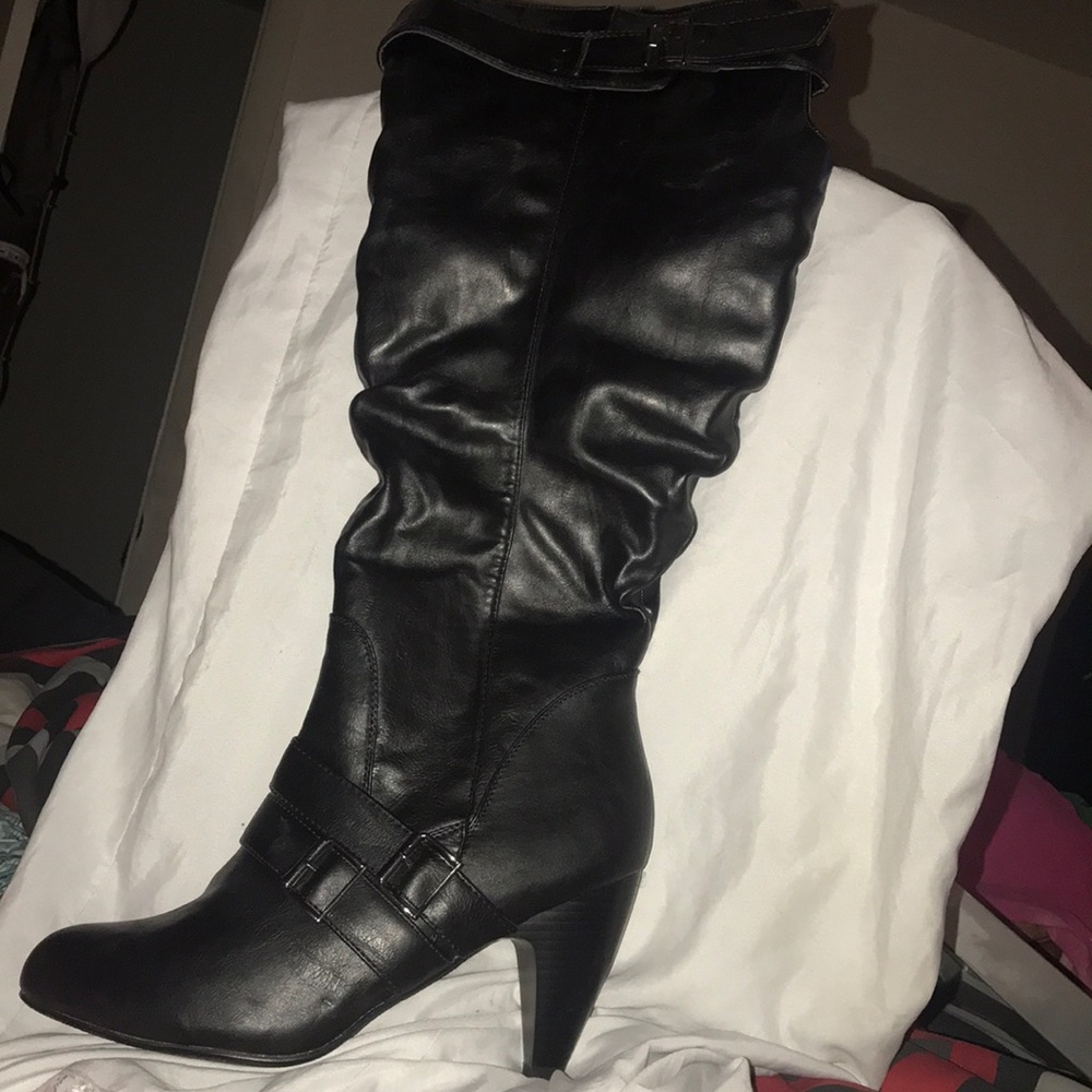 Black boots